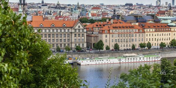 Czech Technical University in Prague - Faculty of Nuclear Sciences and Physical Engineering